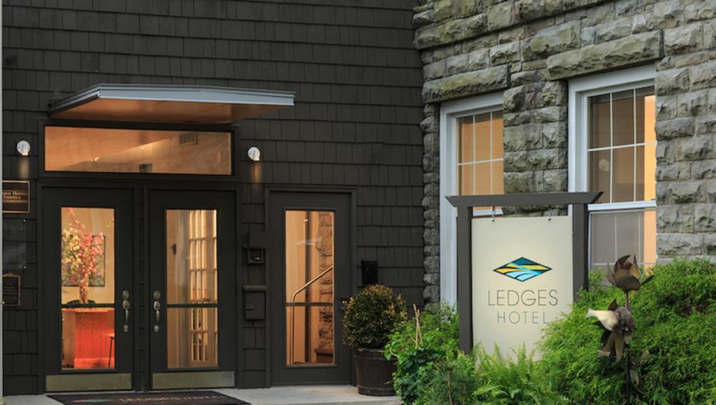 Ledges Hotel Hawley Exterior photo